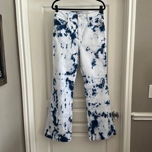 Paint splatter white flare pants